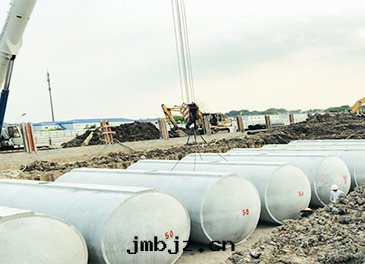 水(shuǐ)泥雨(yǔ)水(shuǐ)收(shōu)集池